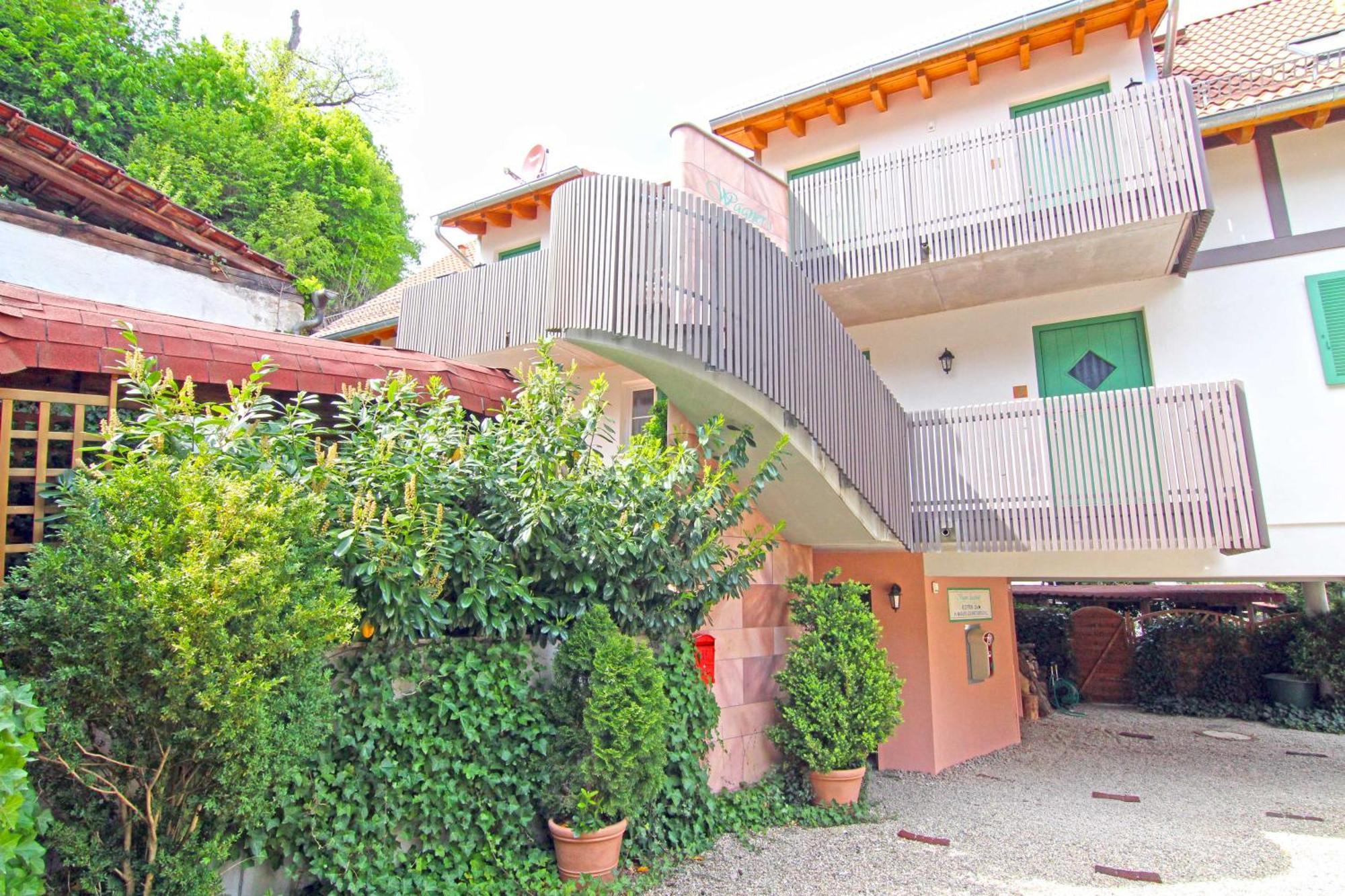 Schusterjunge Aparthotel Sasbachwalden Exteriör bild