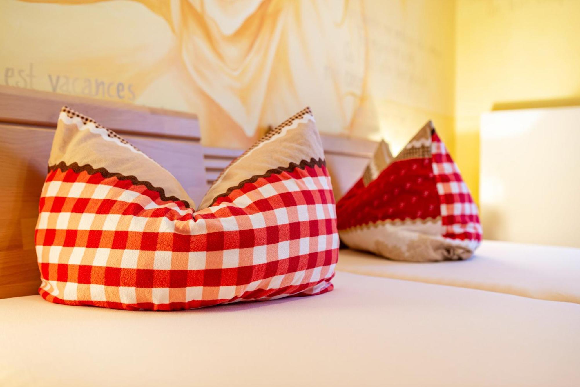 Schusterjunge Aparthotel Sasbachwalden Exteriör bild