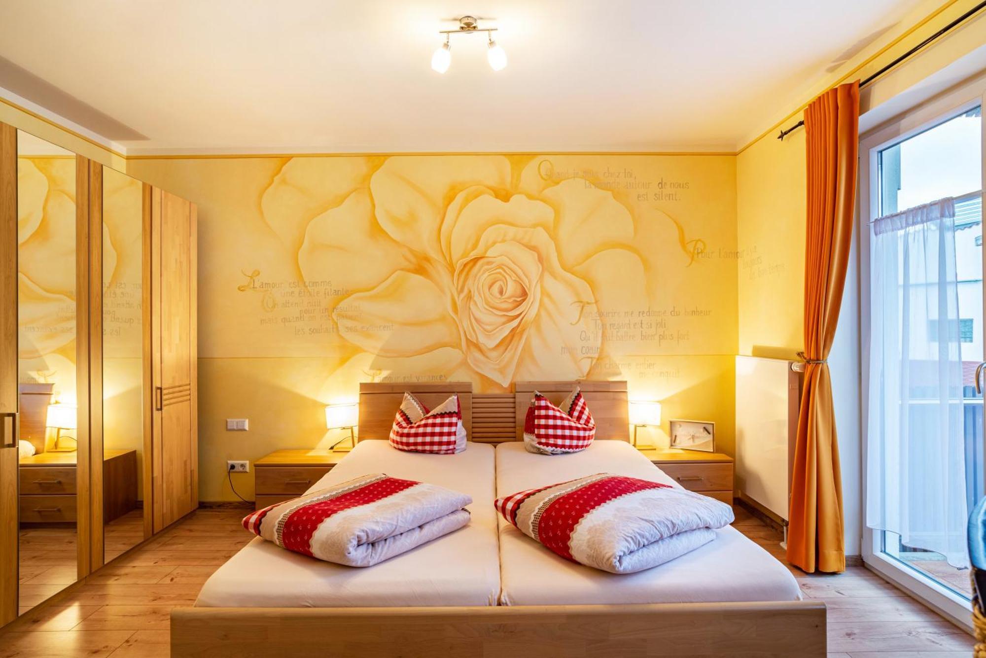 Schusterjunge Aparthotel Sasbachwalden Exteriör bild